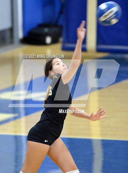Thumbnail 1 in JSerra Catholic @ Santa Margarita photogallery.