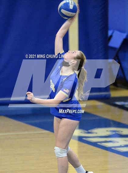 Thumbnail 1 in JSerra Catholic @ Santa Margarita photogallery.