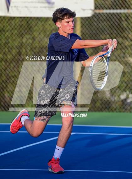 Thumbnail 2 in Amador vs. Argonaut photogallery.