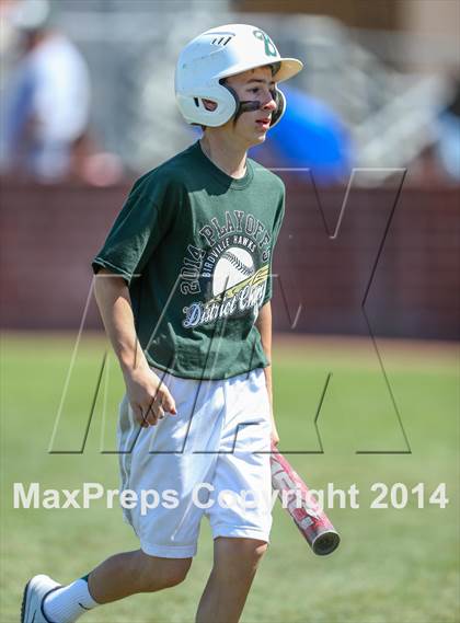 Thumbnail 1 in Birdville vs. Lake Dallas (UIL 4A Region 1 Bi-District Playoff) photogallery.