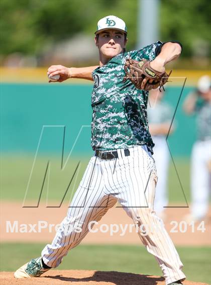 Thumbnail 1 in Birdville vs. Lake Dallas (UIL 4A Region 1 Bi-District Playoff) photogallery.