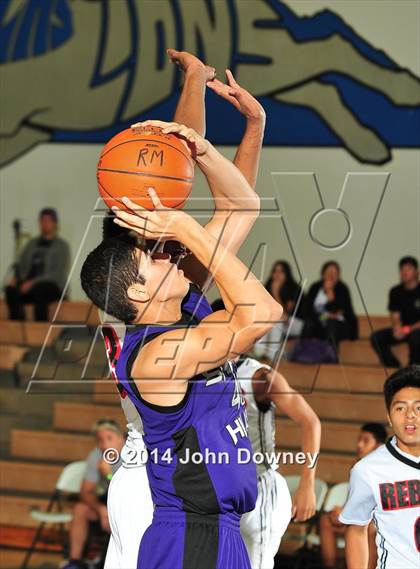 Thumbnail 1 in Shadow Hills vs. Miller (MaxPreps Holiday Classic) photogallery.