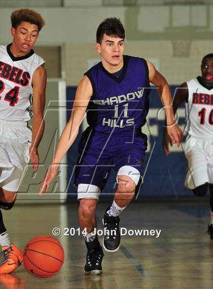 Thumbnail 1 in Shadow Hills vs. Miller (MaxPreps Holiday Classic) photogallery.