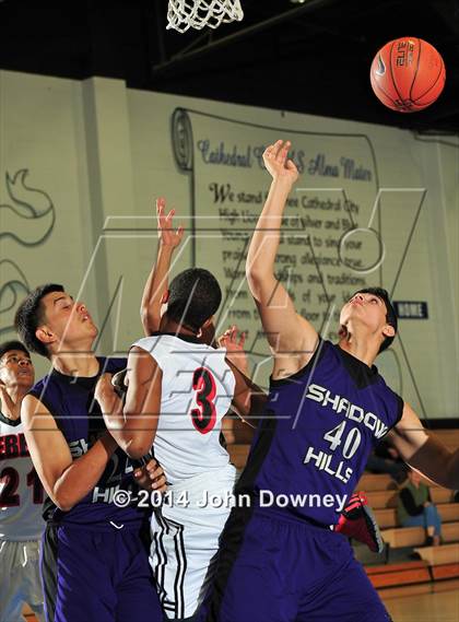 Thumbnail 1 in Shadow Hills vs. Miller (MaxPreps Holiday Classic) photogallery.