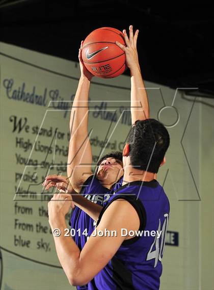 Thumbnail 1 in Shadow Hills vs. Miller (MaxPreps Holiday Classic) photogallery.