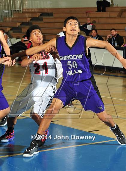 Thumbnail 3 in Shadow Hills vs. Miller (MaxPreps Holiday Classic) photogallery.