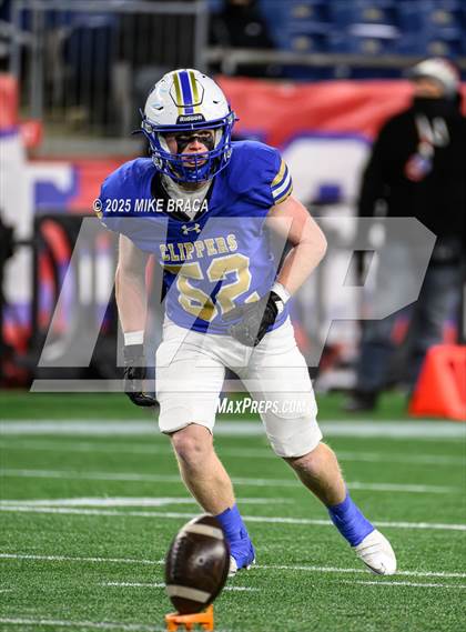 Thumbnail 3 in Fairhaven vs Norwell (MIAA Division 6 Final) photogallery.