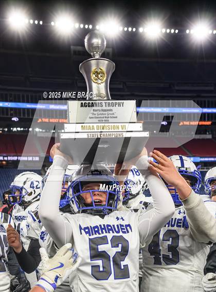Thumbnail 1 in Fairhaven vs Norwell (MIAA Division 6 Final) photogallery.