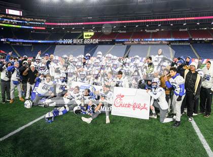 Thumbnail 2 in Fairhaven vs Norwell (MIAA Division 6 Final) photogallery.