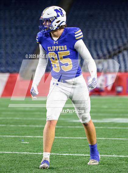 Thumbnail 3 in Fairhaven vs Norwell (MIAA Division 6 Final) photogallery.