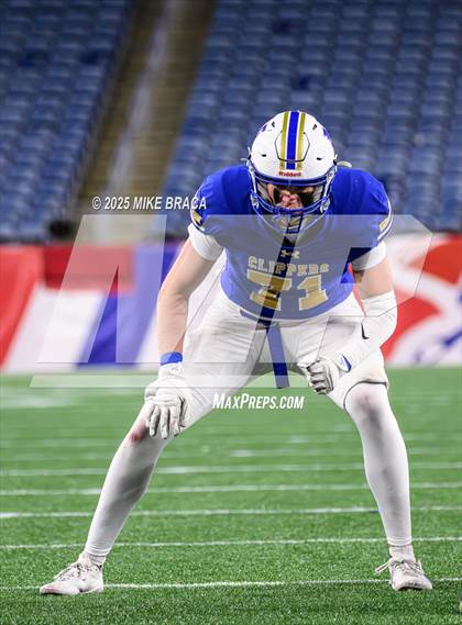 Thumbnail 2 in Fairhaven vs Norwell (MIAA Division 6 Final) photogallery.