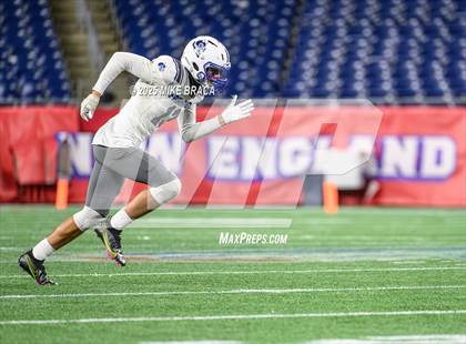 Thumbnail 3 in Fairhaven vs Norwell (MIAA Division 6 Final) photogallery.