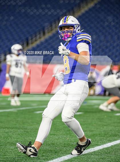 Thumbnail 2 in Fairhaven vs Norwell (MIAA Division 6 Final) photogallery.