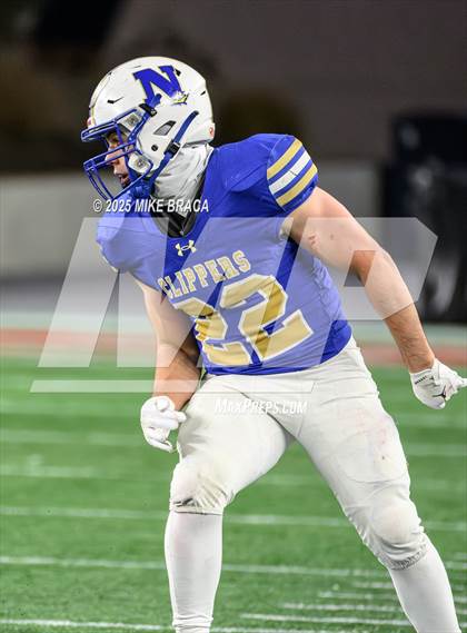 Thumbnail 3 in Fairhaven vs Norwell (MIAA Division 6 Final) photogallery.