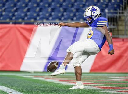 Thumbnail 1 in Fairhaven vs Norwell (MIAA Division 6 Final) photogallery.