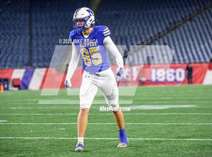 Thumbnail 2 in Fairhaven vs Norwell (MIAA Division 6 Final) photogallery.