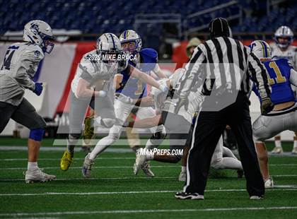 Thumbnail 3 in Fairhaven vs Norwell (MIAA Division 6 Final) photogallery.