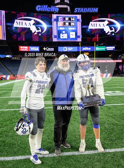 Thumbnail 1 in Fairhaven vs Norwell (MIAA Division 6 Final) photogallery.