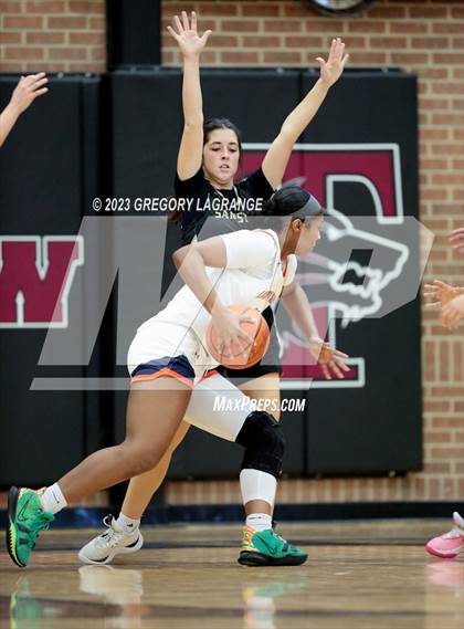 Thumbnail 1 in Amarillo vs McKinney North photogallery.