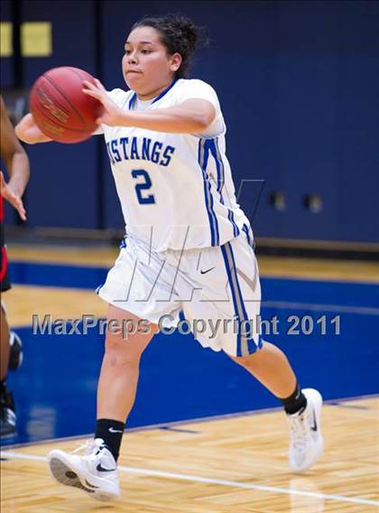Thumbnail 3 in Jay vs. Wagner photogallery.