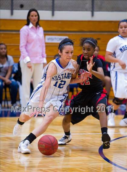 Thumbnail 1 in Jay vs. Wagner photogallery.
