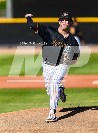 Thumbnail 1 in Gila Ridge @ Gilbert photogallery.