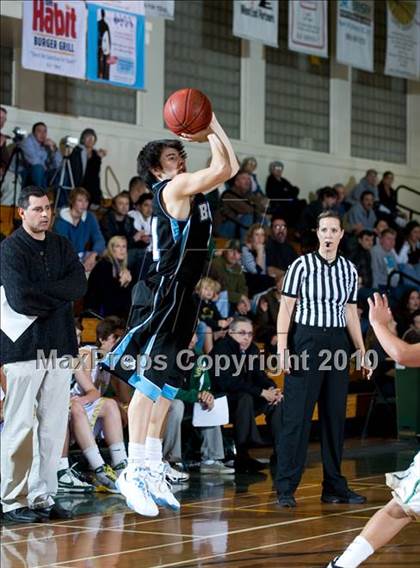 Thumbnail 3 in Buena @ Santa Barbara photogallery.