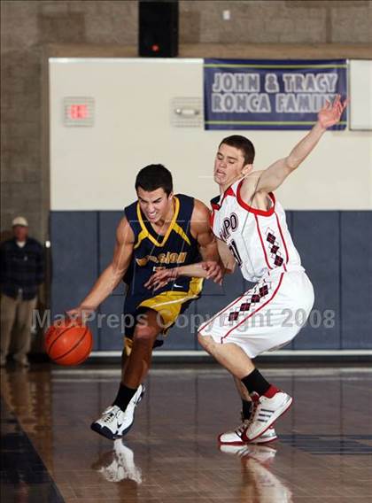 Thumbnail 2 in Campolindo vs Mission Prep (Mission Prep Christmas Classic) photogallery.