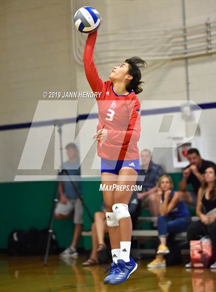Thumbnail 2 in Archbishop Mitty vs. Los Alamitos (Durango Fall Classic) photogallery.