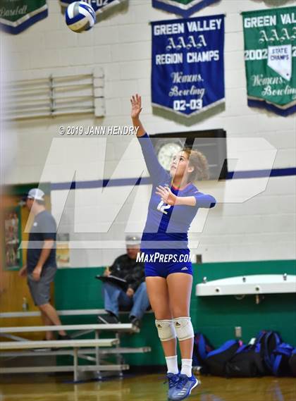 Thumbnail 2 in Archbishop Mitty vs. Los Alamitos (Durango Fall Classic) photogallery.