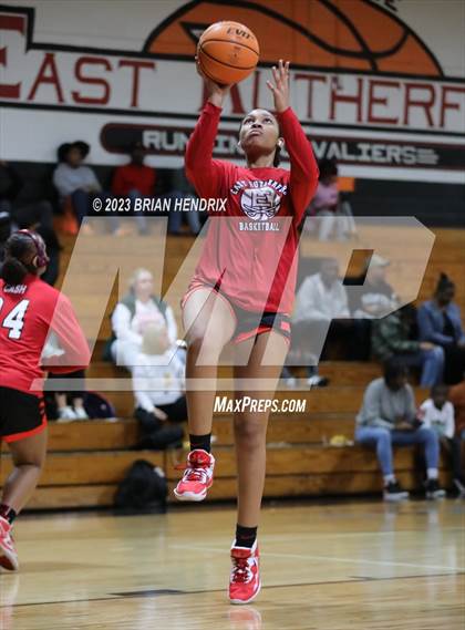 Thumbnail 3 in Independence vs. East Rutherford photogallery.