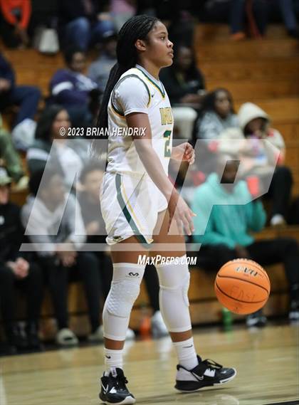 Thumbnail 2 in Independence vs. East Rutherford photogallery.