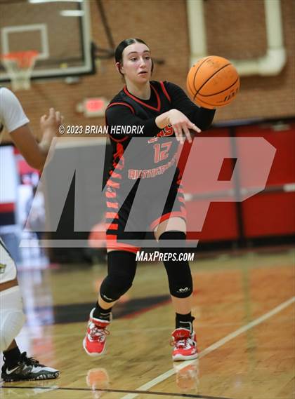 Thumbnail 1 in Independence vs. East Rutherford photogallery.