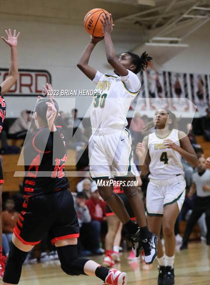 Thumbnail 2 in Independence vs. East Rutherford photogallery.