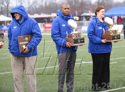 Thumbnail 1 in Union City vs. South Pittsburg (TSSAA Division I Class 1A BlueCross Bowl)  photogallery.