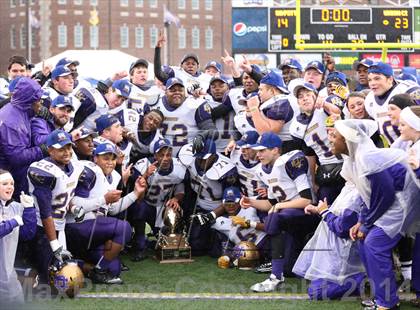 Thumbnail 3 in Union City vs. South Pittsburg (TSSAA Division I Class 1A BlueCross Bowl)  photogallery.