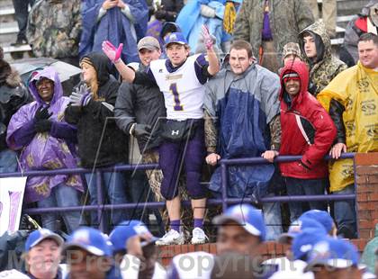 Thumbnail 2 in Union City vs. South Pittsburg (TSSAA Division I Class 1A BlueCross Bowl)  photogallery.