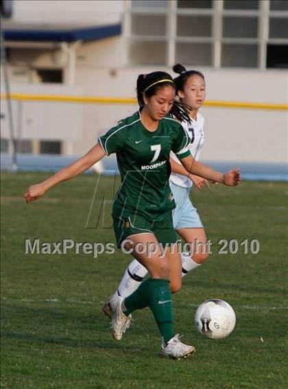 Thumbnail 1 in Moorpark @ Camarillo photogallery.