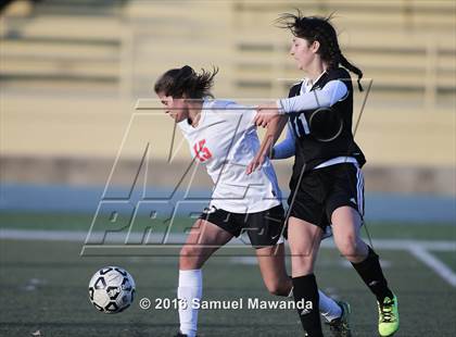 Thumbnail 1 in South Gate vs San Fernando (LA Valley Invitational) photogallery.