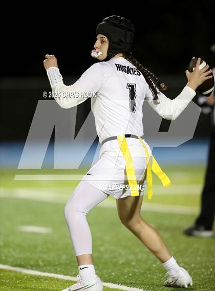 Thumbnail 2 in Hamilton vs. Marana (AIA 6A Semifinals) photogallery.