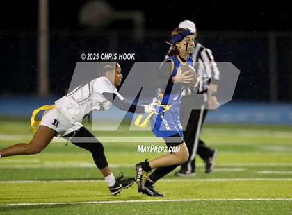 Thumbnail 2 in Hamilton vs. Marana (AIA 6A Semifinals) photogallery.