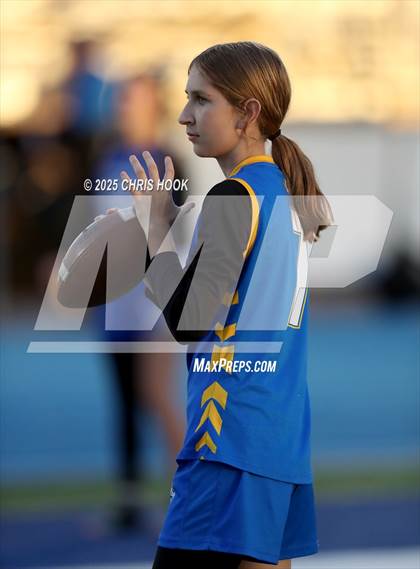 Thumbnail 3 in Hamilton vs. Marana (AIA 6A Semifinals) photogallery.