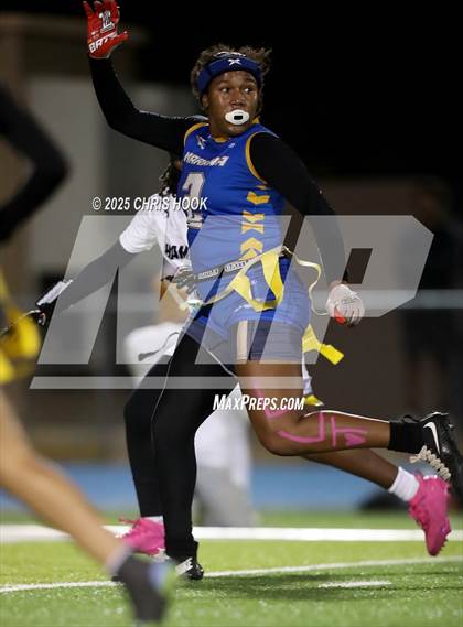 Thumbnail 2 in Hamilton vs. Marana (AIA 6A Semifinals) photogallery.