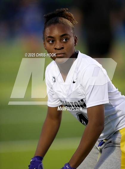 Thumbnail 1 in Hamilton vs. Marana (AIA 6A Semifinals) photogallery.