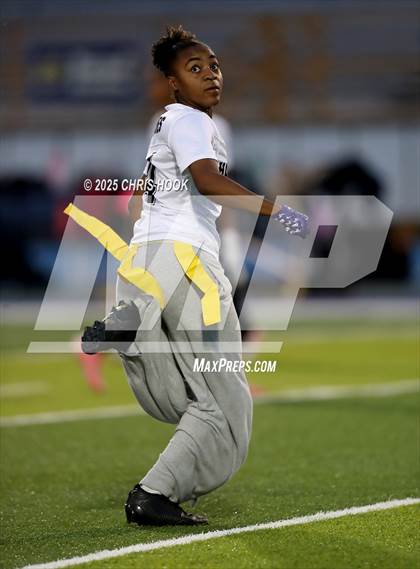 Thumbnail 2 in Hamilton vs. Marana (AIA 6A Semifinals) photogallery.