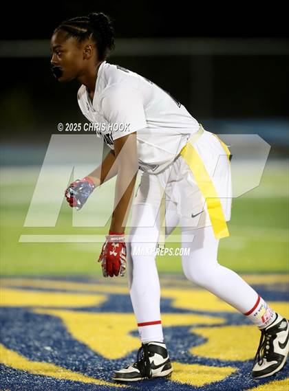 Thumbnail 3 in Hamilton vs. Marana (AIA 6A Semifinals) photogallery.