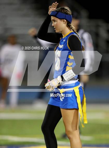 Thumbnail 3 in Hamilton vs. Marana (AIA 6A Semifinals) photogallery.