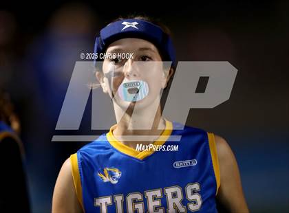 Thumbnail 3 in Hamilton vs. Marana (AIA 6A Semifinals) photogallery.