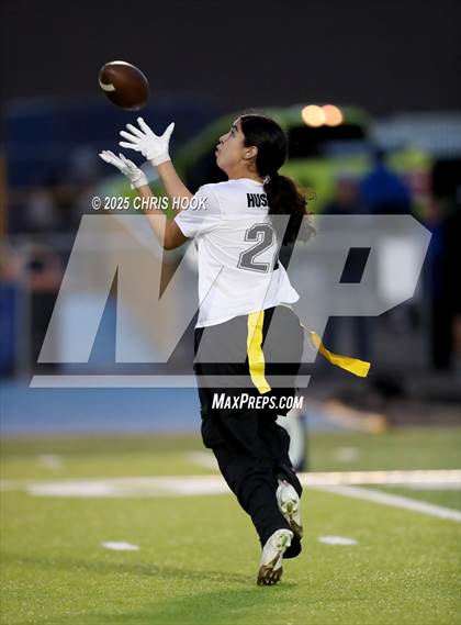 Thumbnail 3 in Hamilton vs. Marana (AIA 6A Semifinals) photogallery.