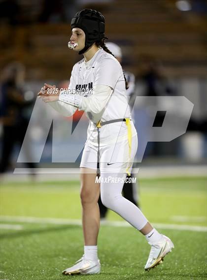 Thumbnail 3 in Hamilton vs. Marana (AIA 6A Semifinals) photogallery.